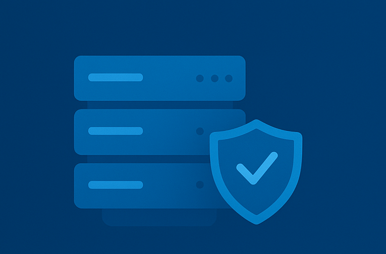Representación en azul metálico de servidores con escudo de verificación, simbolizando la protección de archivos y estructura en Checklist de Seguridad en Hosting con cPanel